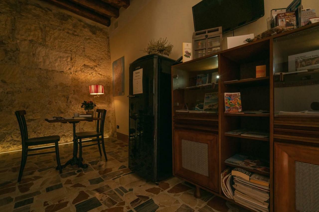 Cappuccine Guesthouse Cagliari Exterior photo